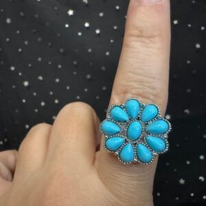 Turquoise Style Flower Ring Size 8.75, Silver Tone Floral Cluster Statement Ring